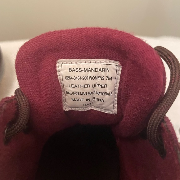 G.H. Bass Leather Wool Rubber Waterproof Duck Bootie - Women’s Size 7 - Picture 5 of 9